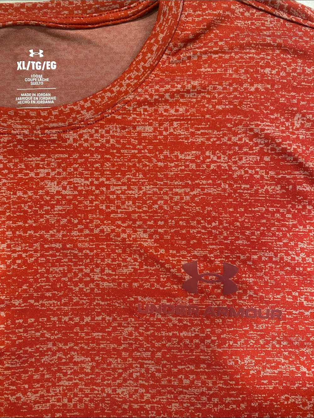 Under Armour Men’s Heathered Red-Orange Short-Sleeve Performance Tee - Picture 4 of 9